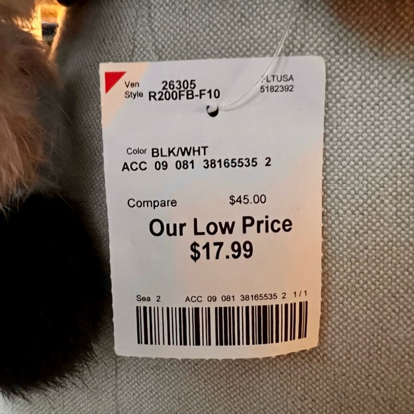 NWT | REAL Rabbit Fur Scarf | One Size - Picture 4 of 4